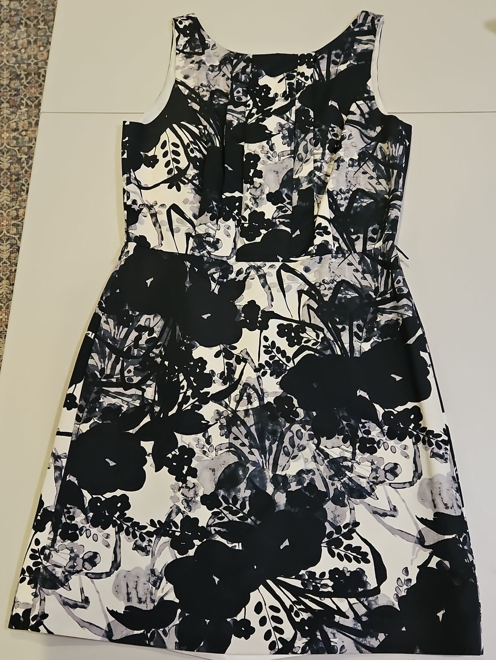Ann Taylor Silk Cotton Black & White Floral Sheath Dress 0301